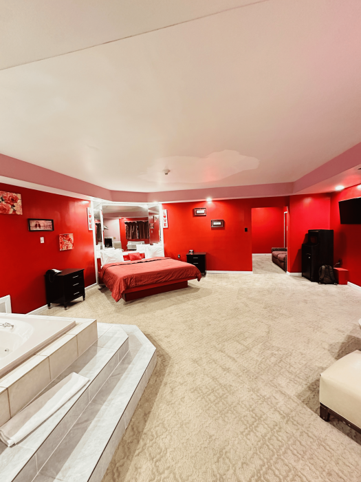 Red Romantic Theme Suite