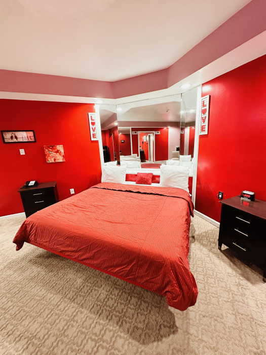 Red Romantic Theme Suite