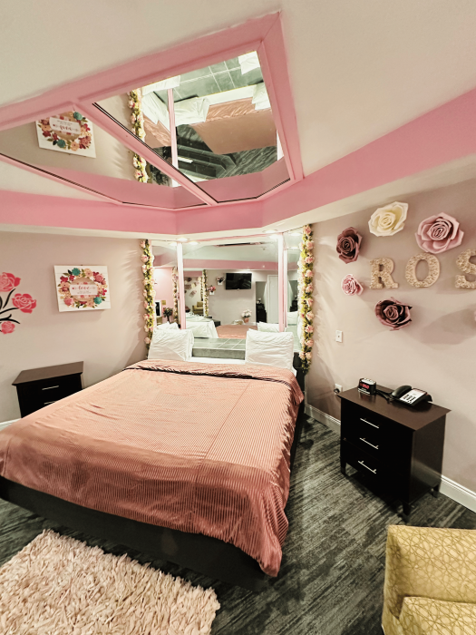 Rose Romantic Suite