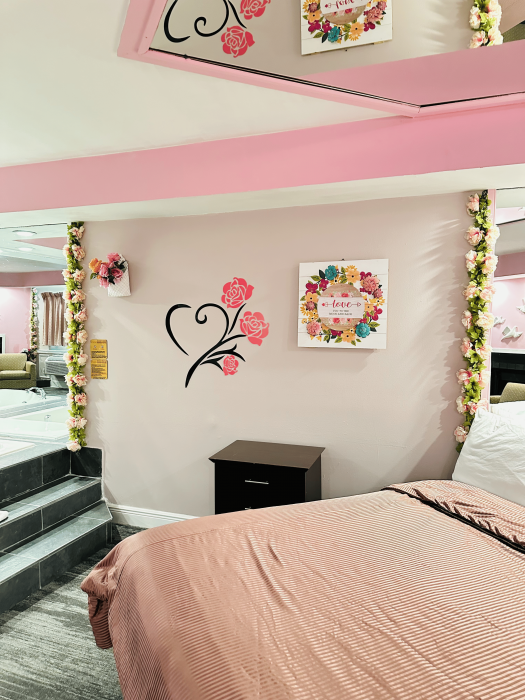 Rose Romantic Suite