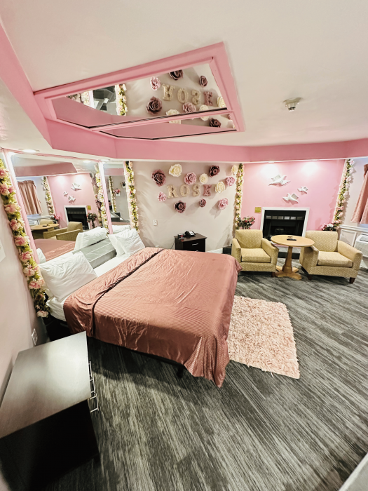 Rose Romantic Suite